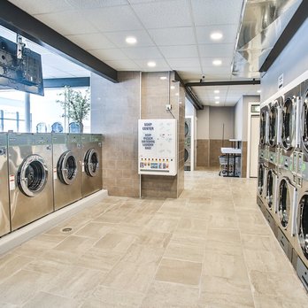 Supreme Wash Laundromat - Inside Laundromat - Laundromat Near Me - Albany, New York Supreme Wash Laundromat - Inside Laundromat - Laundromat Near Me - Albany, New York