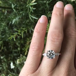 Custom design engagement ring - I'm in love