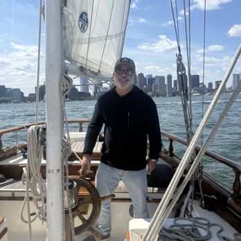 Boston Sail Tours - What a great backdrop! - Boat Tours Near Me - Boston, Massachusetts Boston Sail Tours - What a great backdrop! - Boat Tours Near Me - Boston, Massachusetts