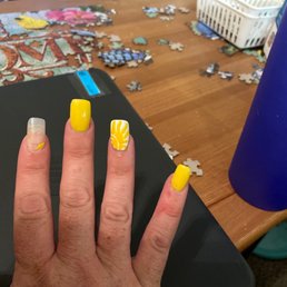 Gel Polish peels off after a week Gel Polish peels off after a week