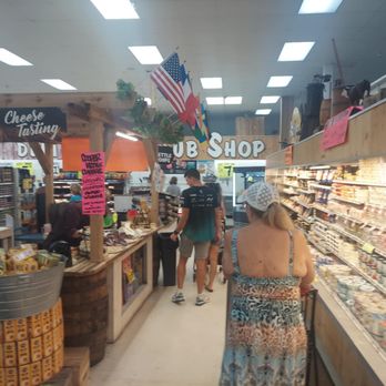 Detwiler's Farm Market - Sub Shop - Organic Stores Near Me - Sarasota, Florida