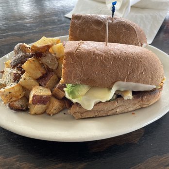 Star Pizza - Chicken Avocado and Bacon Sandwich - Pizza Near Me - Houston, Texas Star Pizza - Chicken Avocado and Bacon Sandwich - Pizza Near Me - Houston, Texas