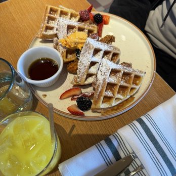 Meximodo - Chicken and waffles - Mexican Near Me - Metuchen, New Jersey