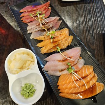 Show Sushi - Sushi Bars Near Me - San Dimas, California