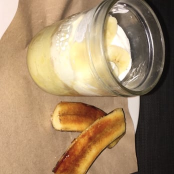 2 Jerks BBQ - Banana pudding! Those Creme brûlée bananas are to die for. - Barbeque Near Me - Raynham, Massachusetts