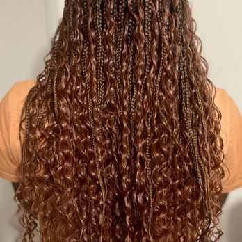 Alydha Hair - Medium boho braids - Hair Stylists Near Me Alydha Hair - Medium boho braids - Hair Stylists Near Me