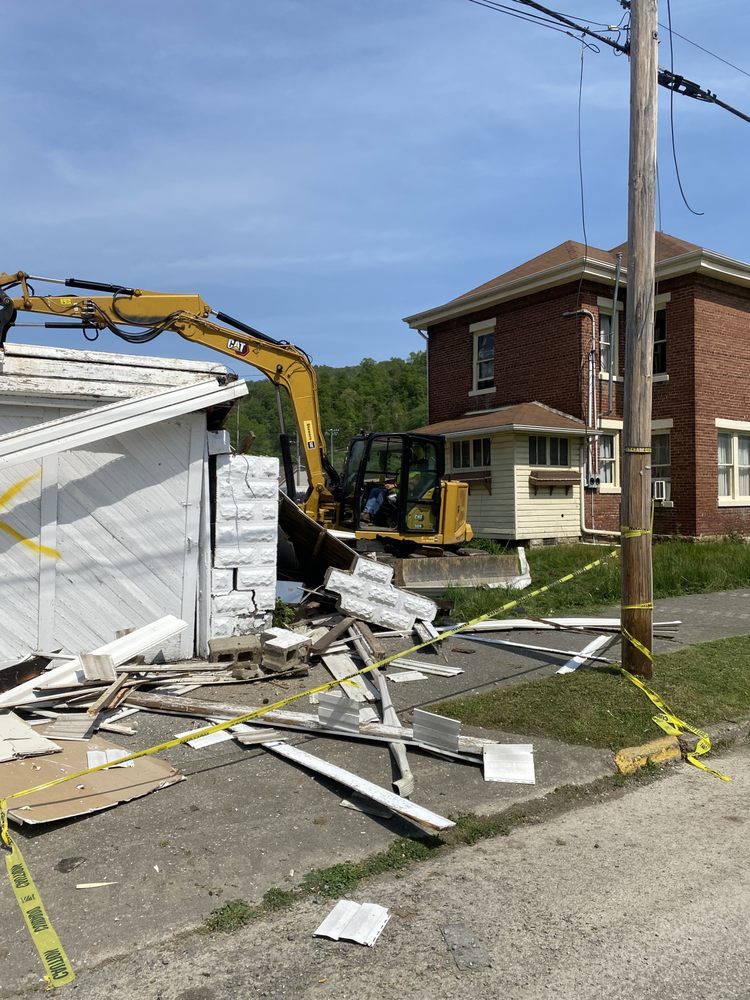 Slide of APEX Contractor Group