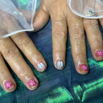 Nova Girl Nails - Freestyle butterfly garden set - Nail Technicians Near Me - Wendell, Idaho Nova Girl Nails - Freestyle butterfly garden set - Nail Technicians Near Me - Wendell, Idaho