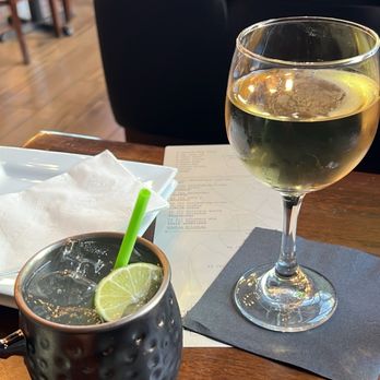 Palma Italian Kitchen - Moscow mule & happy hour Chardonnay - Pizza Near Me - CHAMPIONS GT, Florida Palma Italian Kitchen - Moscow mule & happy hour Chardonnay - Pizza Near Me - CHAMPIONS GT, Florida