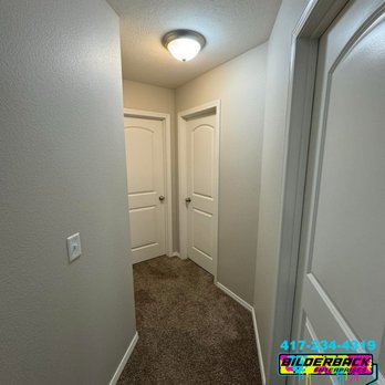Bilderback Enterprises - Agreeable gray hallways - Painters Near Me Bilderback Enterprises - Agreeable gray hallways - Painters Near Me