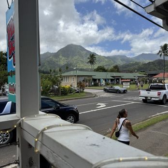 Wake Up Delicious - The view from the patio. Look at those mountains. - Hawaiian Near Me - Hanalei, Hawaii