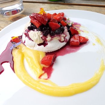 Cafe Belong - Strawberry Pavlova - Cafes Near Me - Toronto, Ontario Cafe Belong - Strawberry Pavlova - Cafes Near Me - Toronto, Ontario