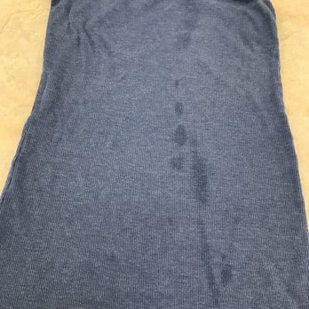 Wash Depot - Stains left on my tank top from dryers 70 & 72 - Laundry Services Near Me - Mississauga, Ontario Wash Depot - Stains left on my tank top from dryers 70 & 72 - Laundry Services Near Me - Mississauga, Ontario