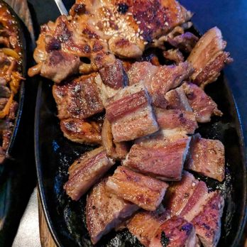 R.O.K. - Pork belly and chicken - Korean Near Me - Lauderhill, Florida