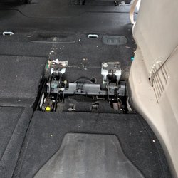 U-Save Auto Rental - Filthy, not cleaned in second van.