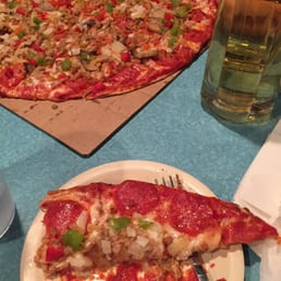 Mix of things on pizza