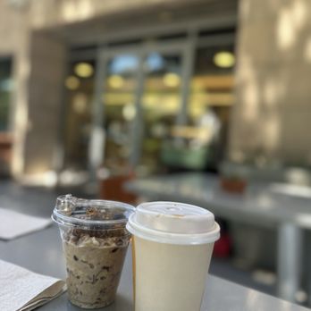 Tartine - Pasadena - Bakeries Near Me - Pasadena, California