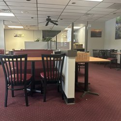 Hong Kong Restaurant - Inside dining area.