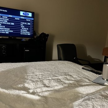 Hampton Inn & Suites Mountain View - Hotel room. - Hotels Near Me - Mountain View, California Hampton Inn & Suites Mountain View - Hotel room. - Hotels Near Me - Mountain View, California