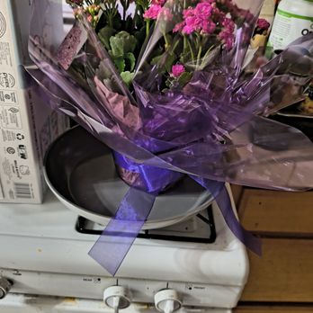 Raley's - Beautiful flowers, thank you! - Grocery Near Me - Sacramento, California