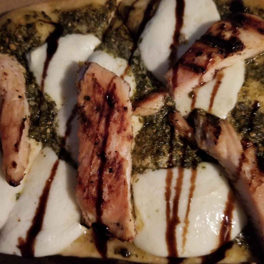 Corazon - Chicken pesto flatbread - Wine Bars Near Me - Tampa, Florida Corazon - Chicken pesto flatbread - Wine Bars Near Me - Tampa, Florida