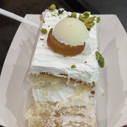 Gulab Jamun Cake