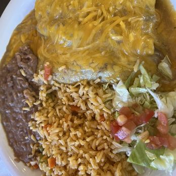 La Nueva Frontera Mexican Grill - Enchiladas plate - New Mexican Cuisine Near Me - Olmito, Texas