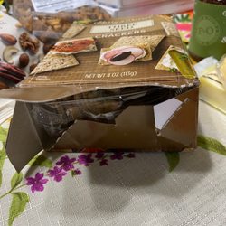 Harry & David - Box end open and the inside package had been opened, too.