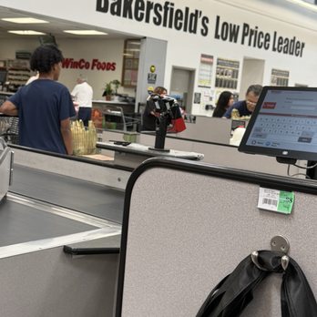 WinCo Foods - Grocery Near Me - Bakersfield, California