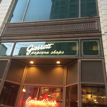 Garrett Popcorn Shops - Popcorn Shops Near Me - Chicago, Illinois