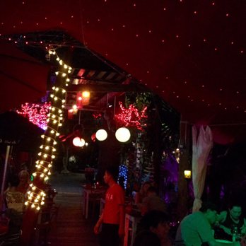 Piola - Very inviting ambiance - festive and homey. - Pizza Near Me - Playa del Carmen, ROO Piola - Very inviting ambiance - festive and homey. - Pizza Near Me - Playa del Carmen, ROO