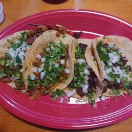 2 tacos al Pastor, 2 Chorizo