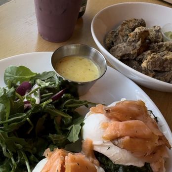 Eggspresso - Salmon Eggs Florentine, Portobello ‍ Fries, Acài Berry Protein Shake delicious!!! - Breakfast & Brunch Near Me - Fullerton, California