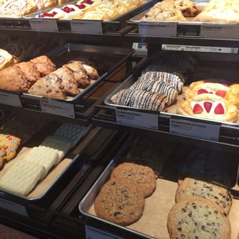 Panera Bread - Neatly Place and Delicious Pastries - Salad Near Me - Ormond Beach, Florida