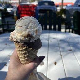 2 Scoop Waffle Cone- Butterfinger & Chocolate