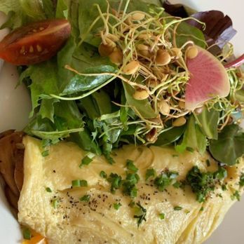 El Barrio - Vegetable omelette - Breakfast & Brunch Near Me - Mérida, YUC El Barrio - Vegetable omelette - Breakfast & Brunch Near Me - Mérida, YUC