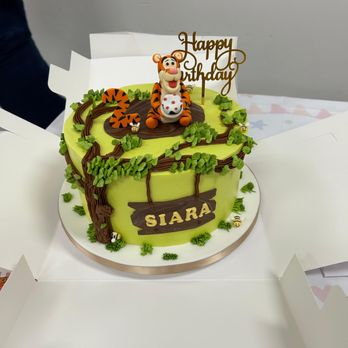 The Dream Cakes - Custom Cakes Near Me