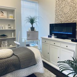 The Skin Care Studio