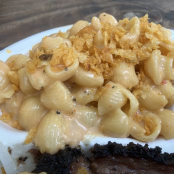 Parish Barbecue - Pimento mac & cheeese - Food Trucks Near Me - Austin, Texas