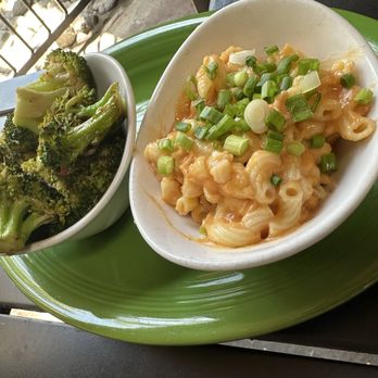 Native Foods - Side of Mac n' Cheese and broccoli - Vegan Near Me - Palm Springs, California Native Foods - Side of Mac n' Cheese and broccoli - Vegan Near Me - Palm Springs, California