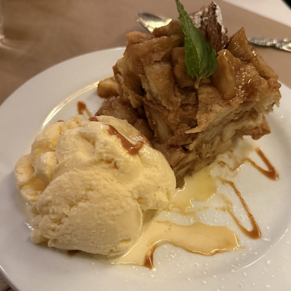 Giovanni's Brooklyn Eats - Italian Near Me - Brooklyn, New York