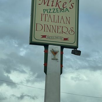 Mike's Pizzeria - Italian Near Me - Fresno, California Mike's Pizzeria - Italian Near Me - Fresno, California