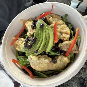 Happy Cat Eats - Crispy Portobello Mushroom Tempura salad - Burgers Near Me - Santa Barbara, California Happy Cat Eats - Crispy Portobello Mushroom Tempura salad - Burgers Near Me - Santa Barbara, California