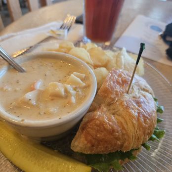 Beths Bake Shoppe & Tea Room - Bakeries Near Me - Springfield, Missouri Beths Bake Shoppe & Tea Room - Bakeries Near Me - Springfield, Missouri