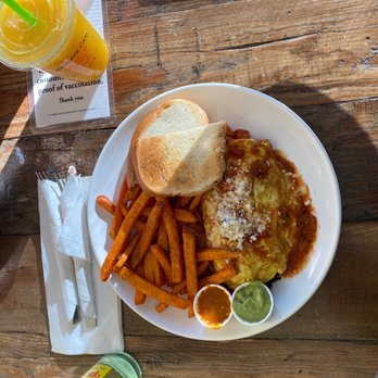 Chocolate Cafe Kitchen - Omelette con chorizo - Cafes Near Me - Los Angeles, California