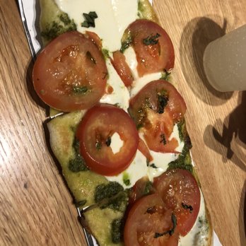 Crushed Red - Pizza Near Me - Chesterfield, Missouri Crushed Red - Pizza Near Me - Chesterfield, Missouri