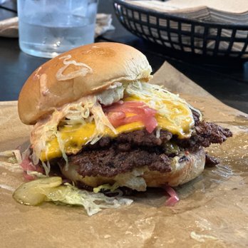 Cobra Burger - Cobra Burger original - Burgers Near Me - Richmond, Virginia