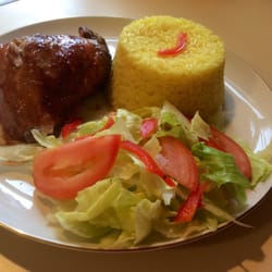 Paulina's Mickuy - Pollo a la brasa