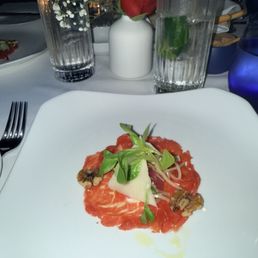 CARPACCIO DI VITELLONE CARPACCIO DI VITELLONE