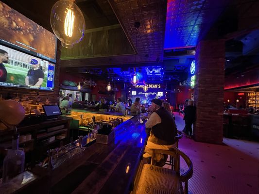 Jason Aldean's Kitchen + Bar by null
